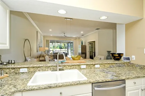 5253 Chase Oaks Drive Sarasota FL 34241