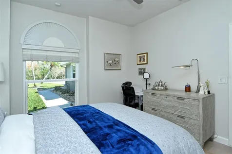 5253 Chase Oaks Drive Sarasota FL 34241
