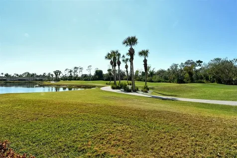 5253 Chase Oaks Drive Sarasota FL 34241