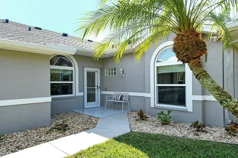 5253 Chase Oaks Drive Sarasota FL 34241