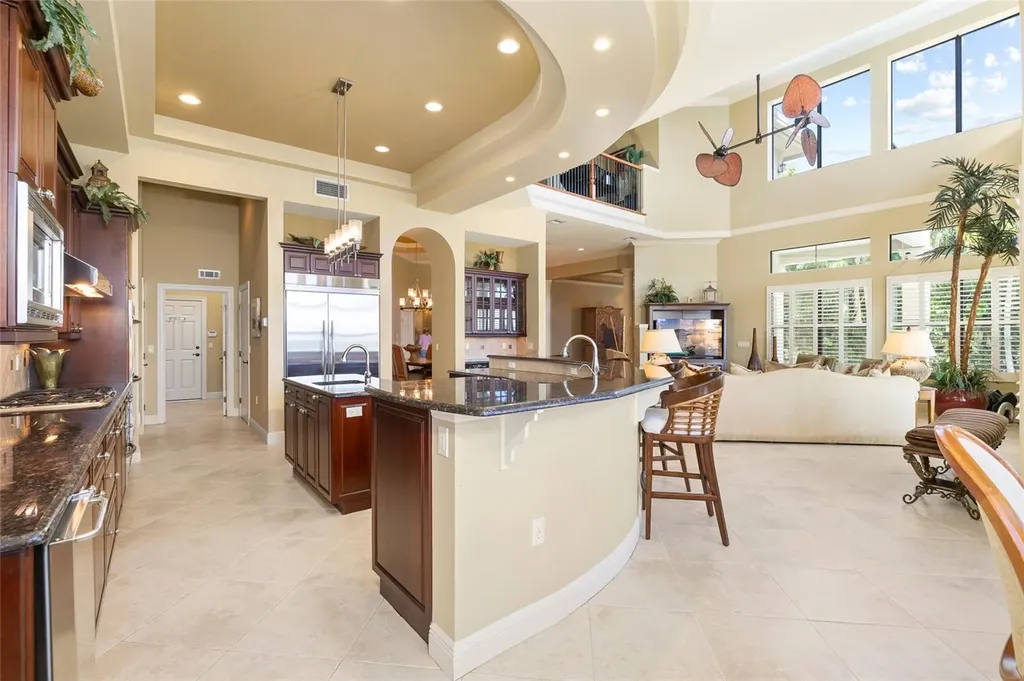 4914 59th Avenue S St Petersburg FL 33715
