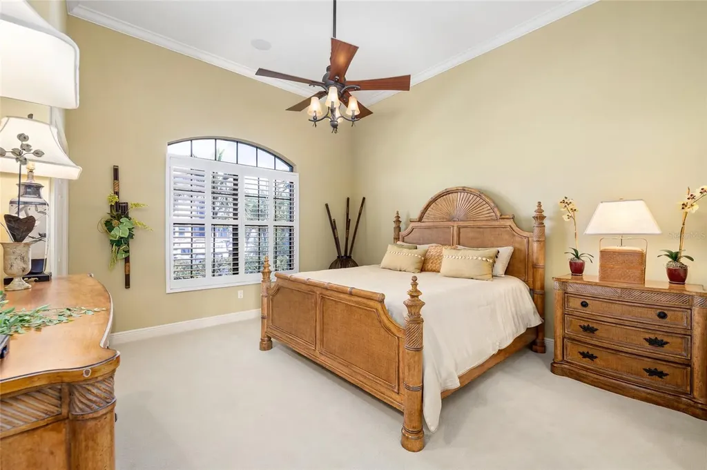 4914 59th Avenue S St Petersburg FL 33715