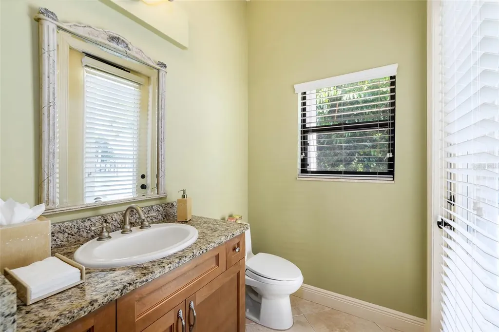 4914 59th Avenue S St Petersburg FL 33715