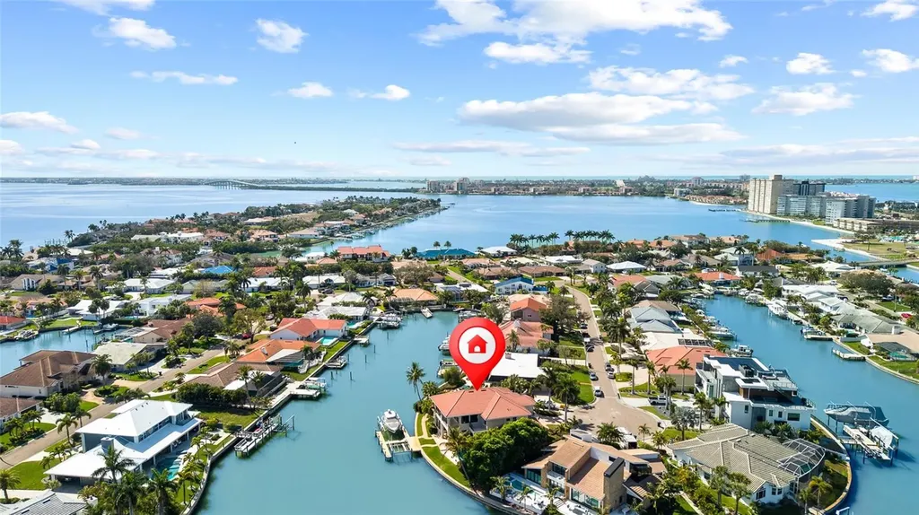 4914 59th Avenue S St Petersburg FL 33715