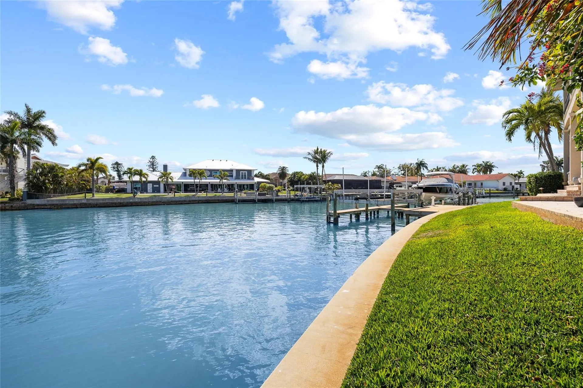 4914 59th Avenue S St Petersburg FL 33715