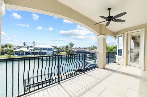 4914 59th Avenue S St Petersburg FL 33715