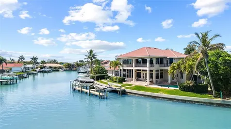 4914 59th Avenue S St Petersburg FL 33715