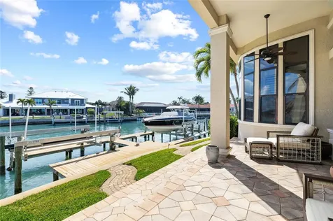4914 59th Avenue S St Petersburg FL 33715