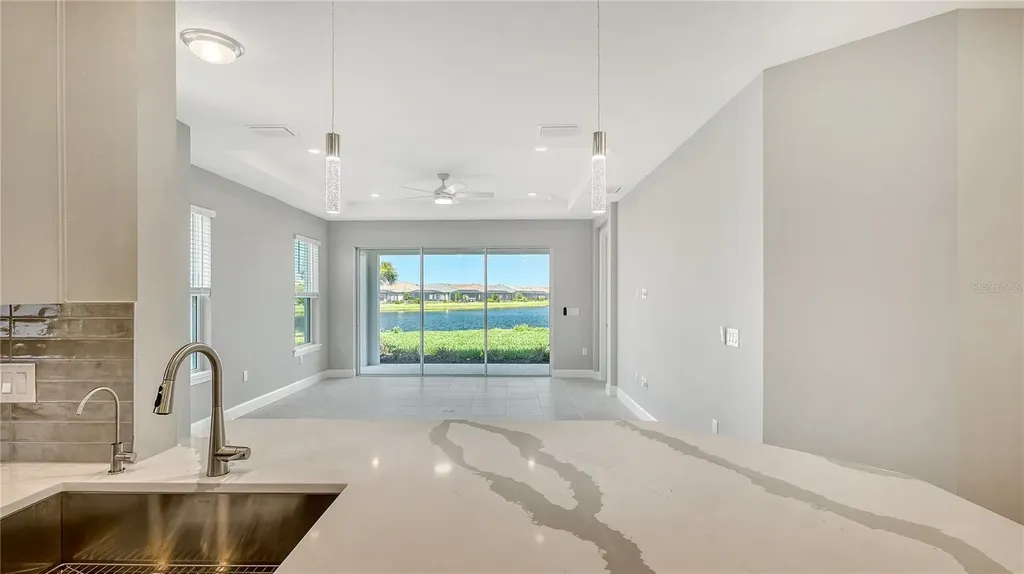 16139 Isola Place Bradenton FL 34211
