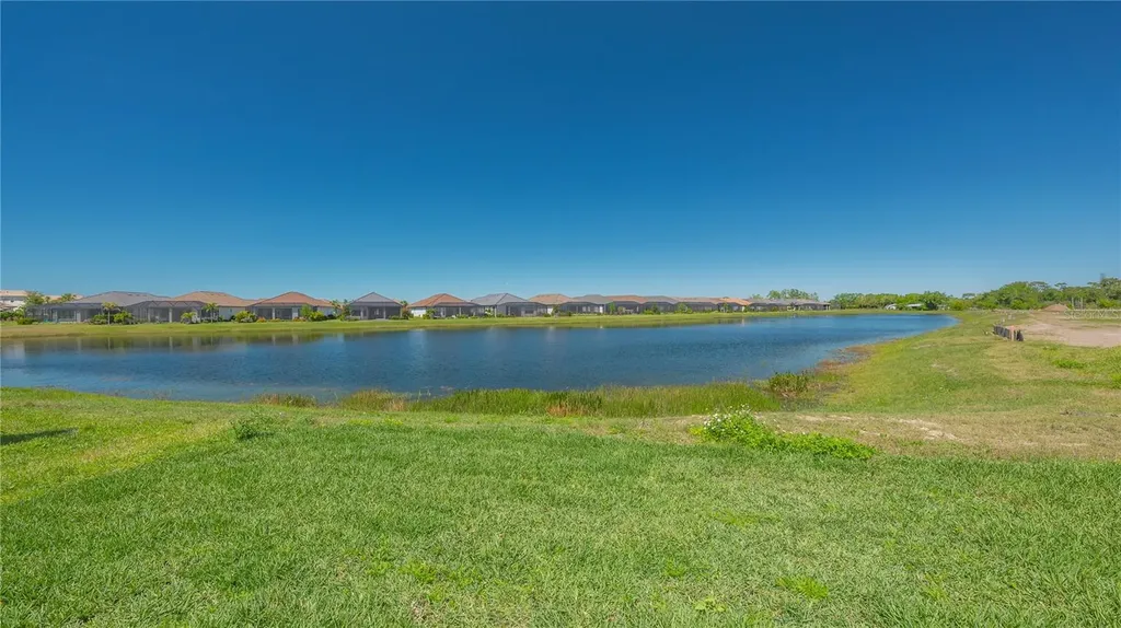 16139 Isola Place Bradenton FL 34211