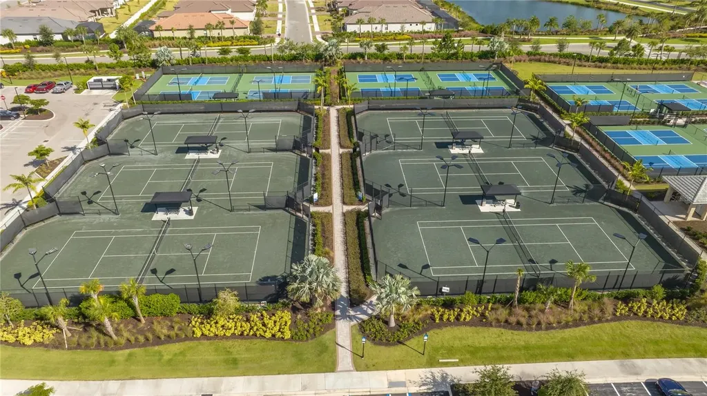 16139 Isola Place Bradenton FL 34211