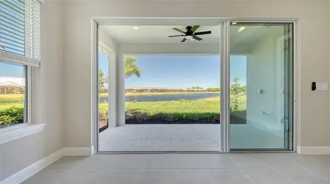 16139 Isola Place Bradenton FL 34211