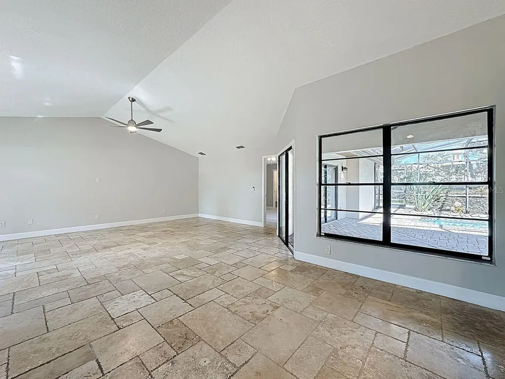 8019 N Madeira Court Orlando FL 32836