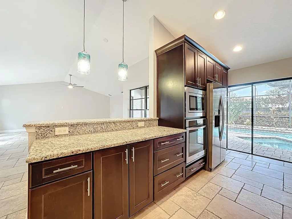 8019 N Madeira Court Orlando FL 32836