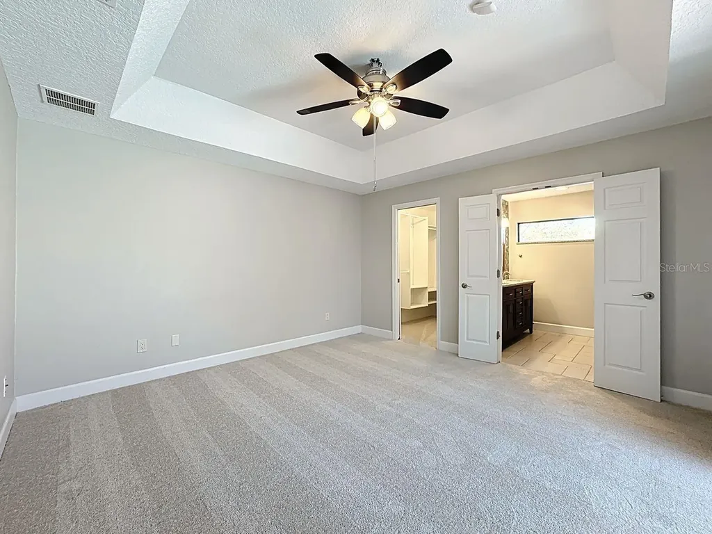 8019 N Madeira Court Orlando FL 32836