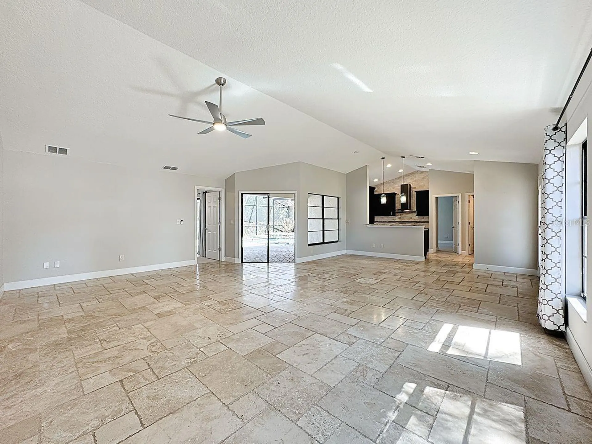 8019 N Madeira Court Orlando FL 32836