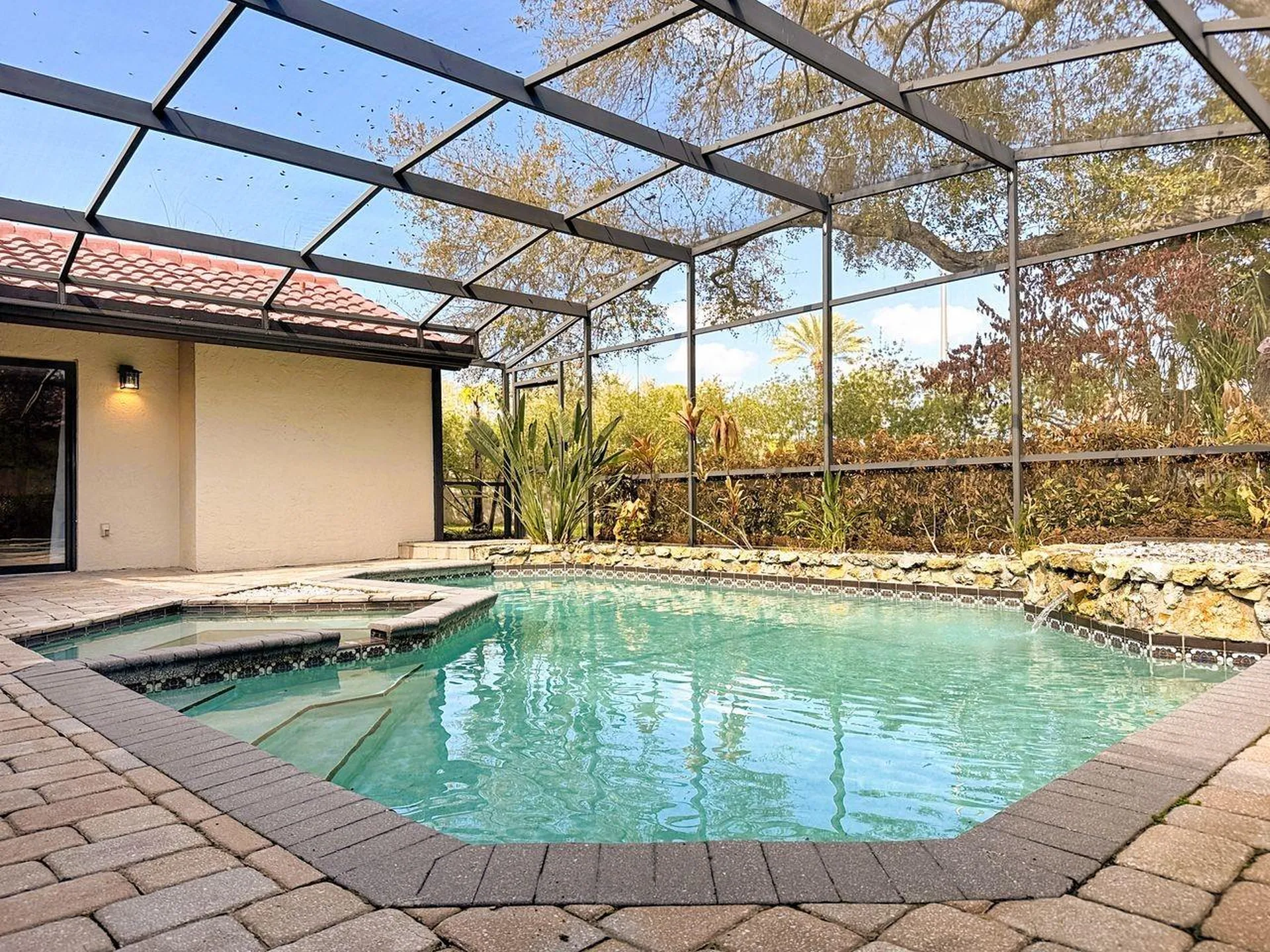 8019 N Madeira Court Orlando FL 32836