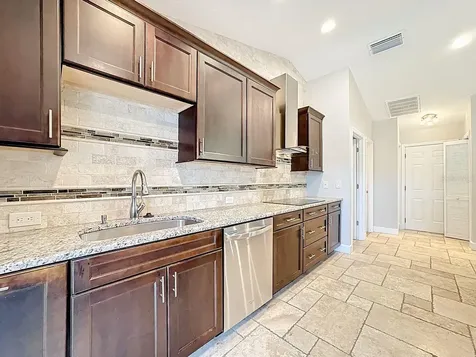 8019 N Madeira Court Orlando FL 32836