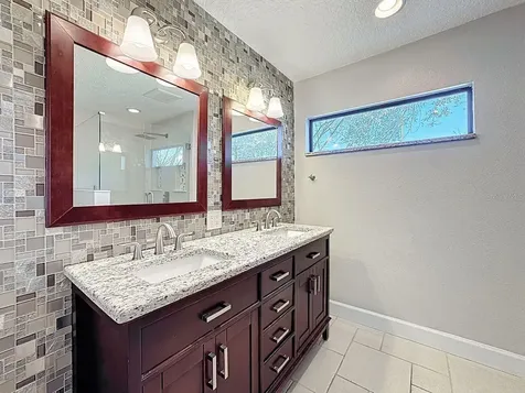 8019 N Madeira Court Orlando FL 32836