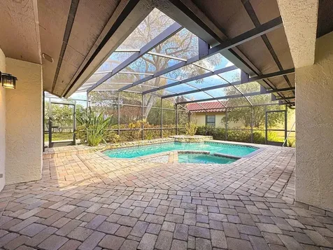 8019 N Madeira Court Orlando FL 32836