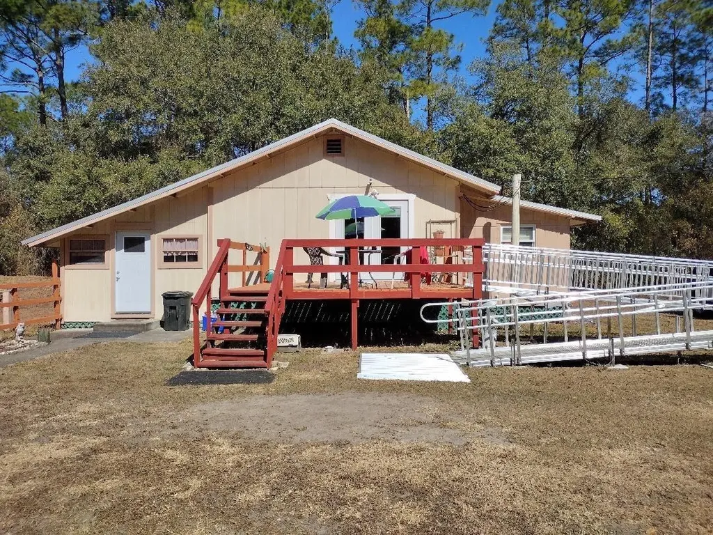 1916 Laurel Avenue Bunnell FL 32110
