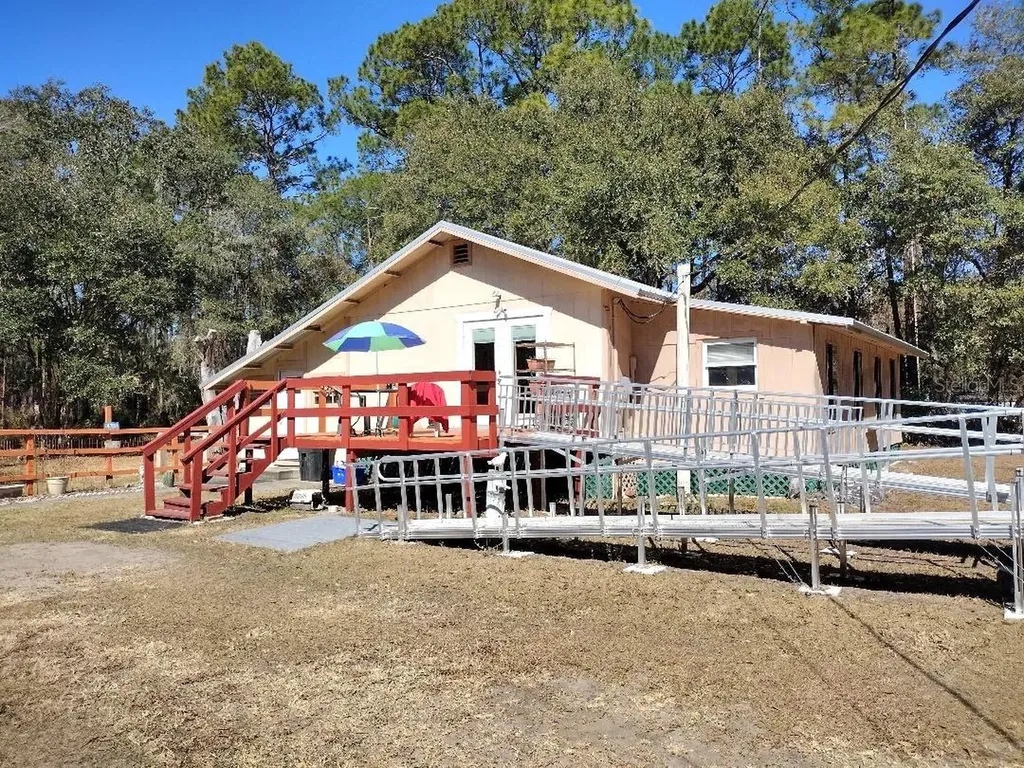 1916 Laurel Avenue Bunnell FL 32110