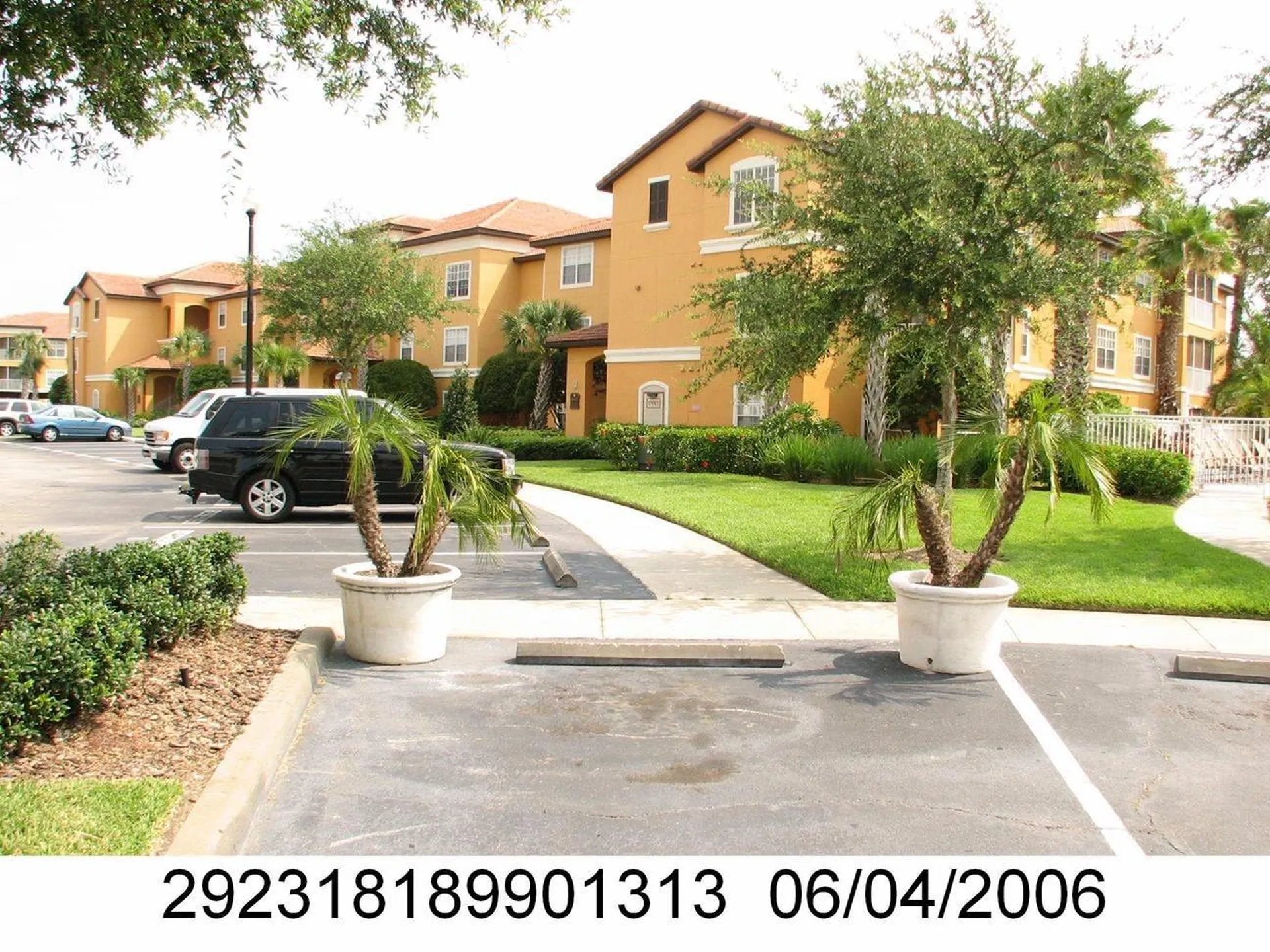5447 Vineland Road Orlando FL 32811