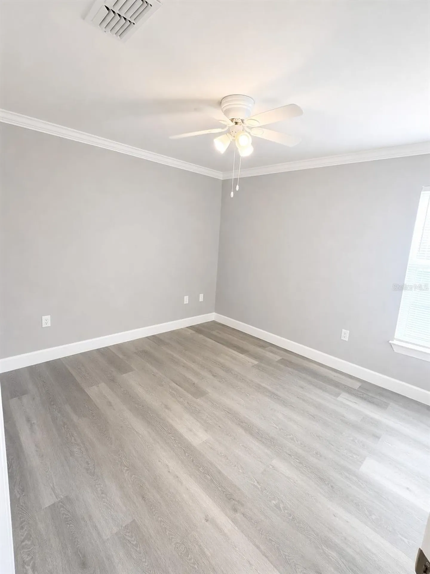 5447 Vineland Road Orlando FL 32811