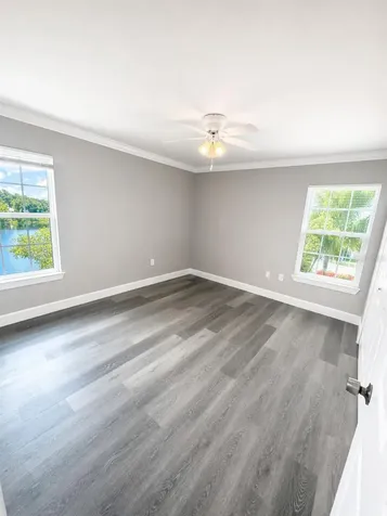 5447 Vineland Road Orlando FL 32811