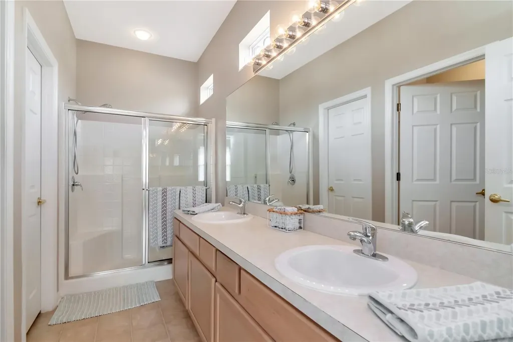 21433 Diamonte Drive Land O Lakes FL 34637