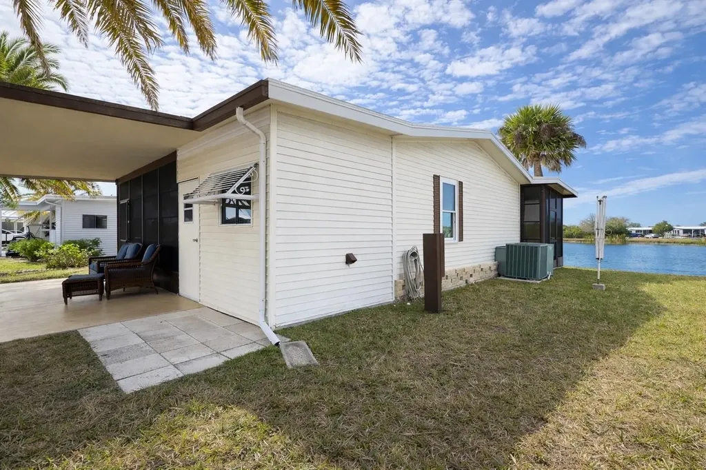 772 Imperial Drive North Port FL 34287