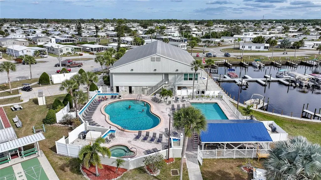 772 Imperial Drive North Port FL 34287