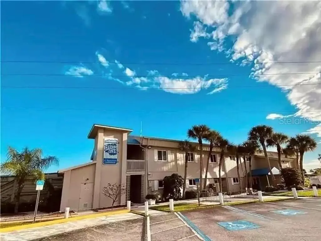 772 Imperial Drive North Port FL 34287
