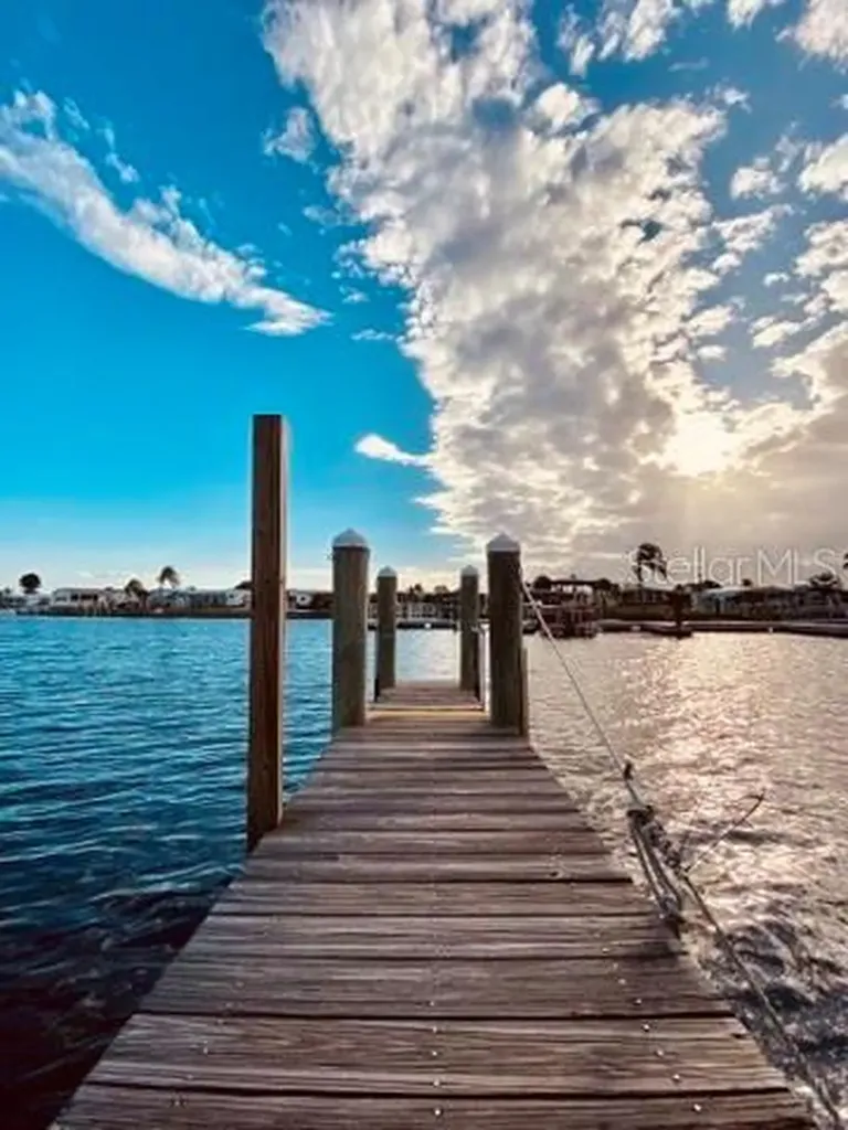 772 Imperial Drive North Port FL 34287
