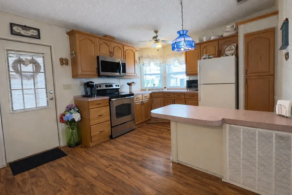 772 Imperial Drive North Port FL 34287