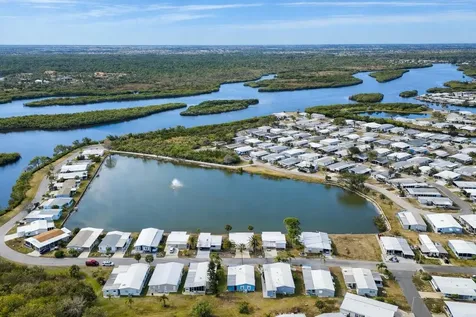 772 Imperial Drive North Port FL 34287