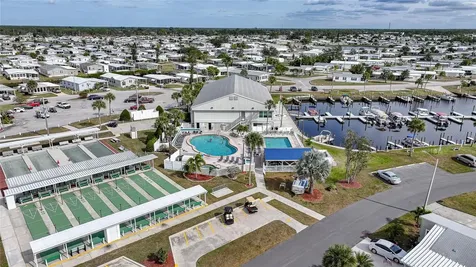 772 Imperial Drive North Port FL 34287