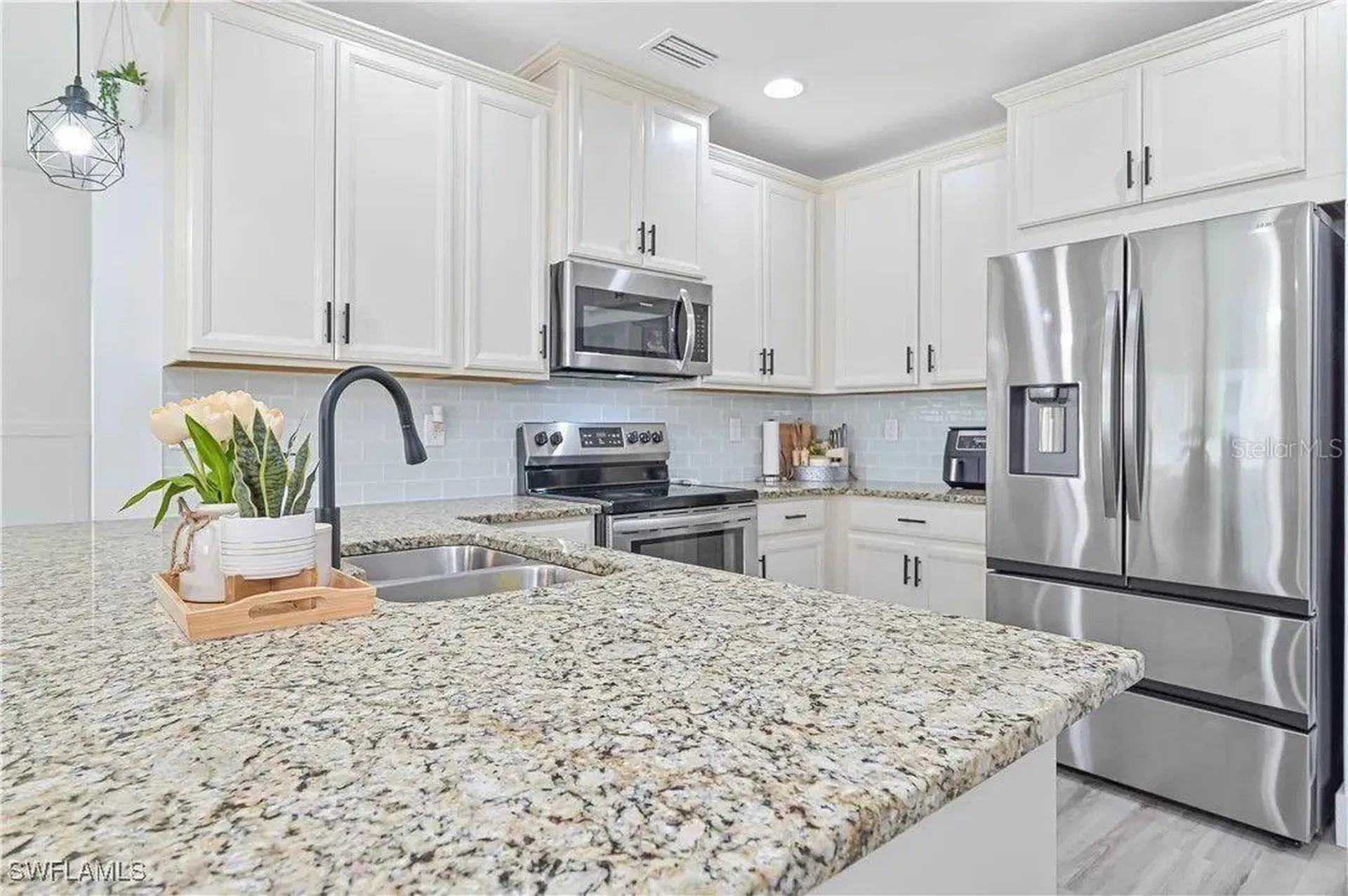 3804 Tilbor Circle Fort Myers FL 33916