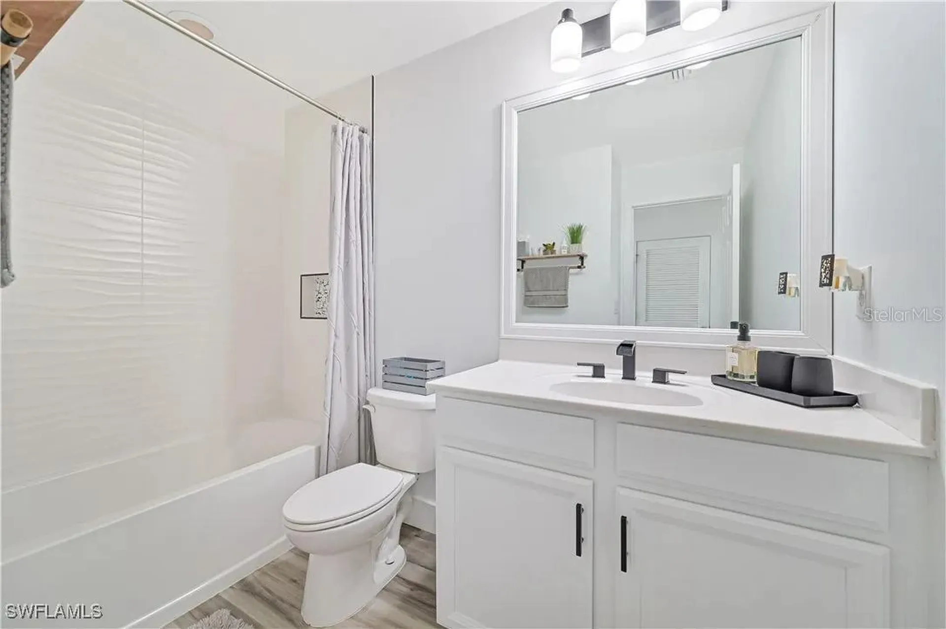 3804 Tilbor Circle Fort Myers FL 33916