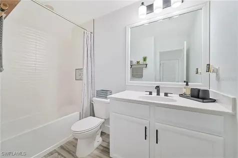 3804 Tilbor Circle Fort Myers FL 33916