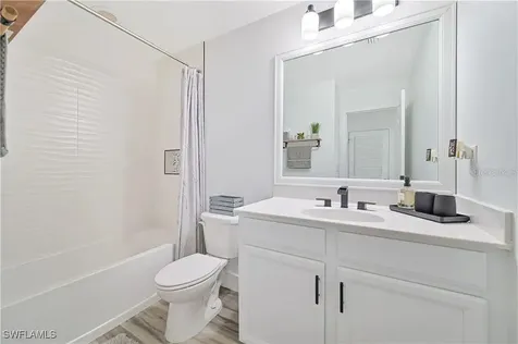 3804 Tilbor Circle Fort Myers FL 33916
