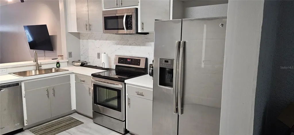 6210 Bayside Key Drive Tampa FL 33615