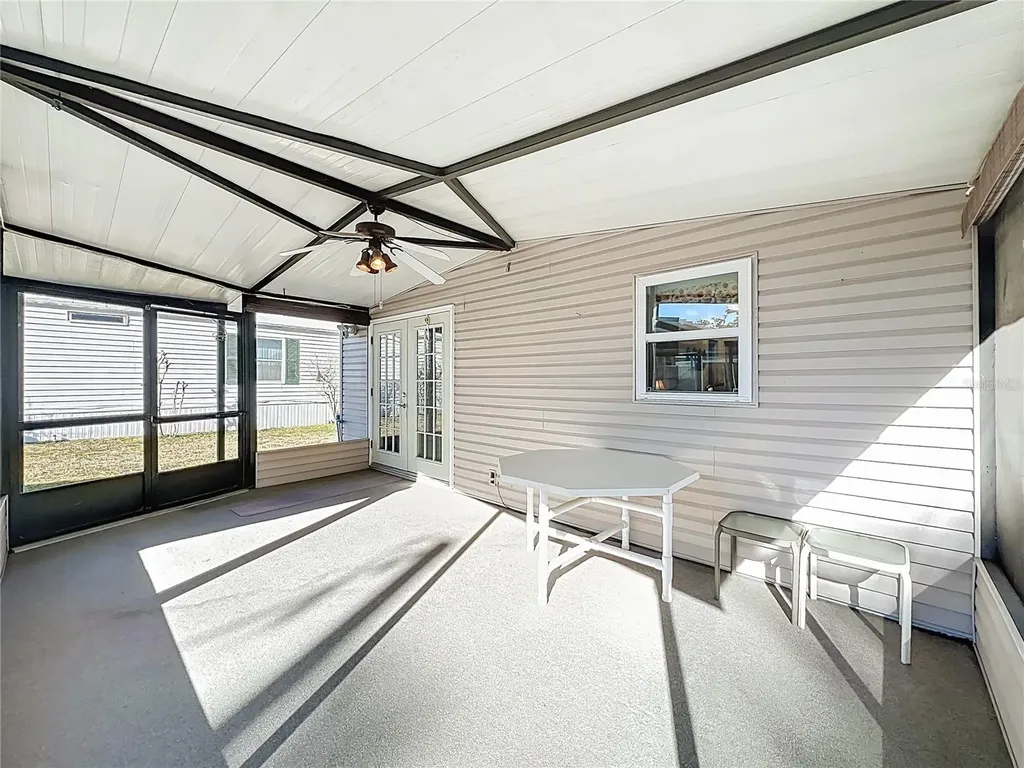 698 Cindi Avenue Leesburg FL 34788