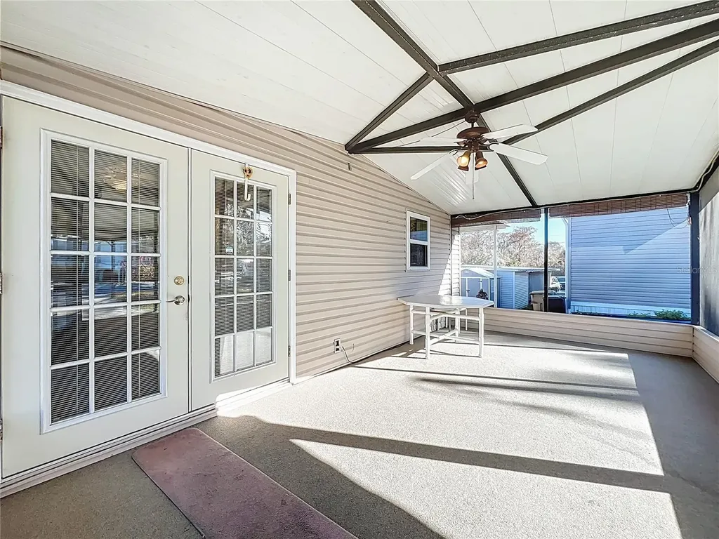 698 Cindi Avenue Leesburg FL 34788