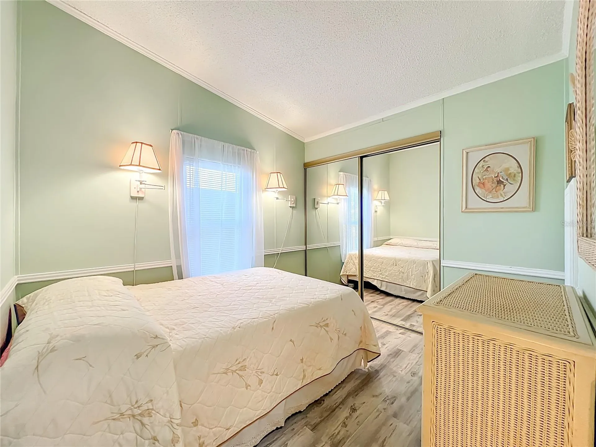 698 Cindi Avenue Leesburg FL 34788