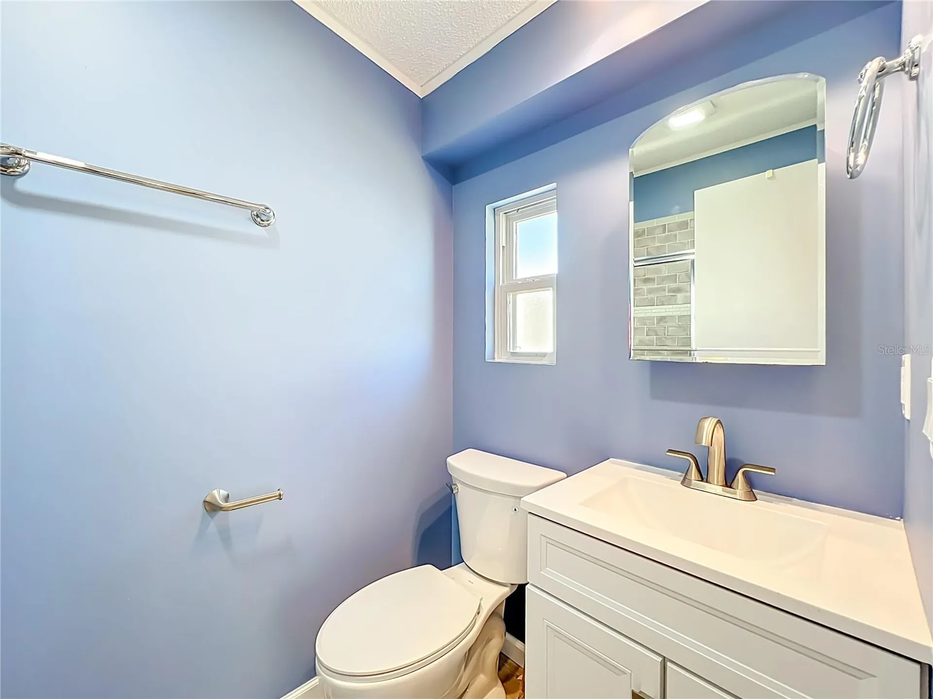698 Cindi Avenue Leesburg FL 34788