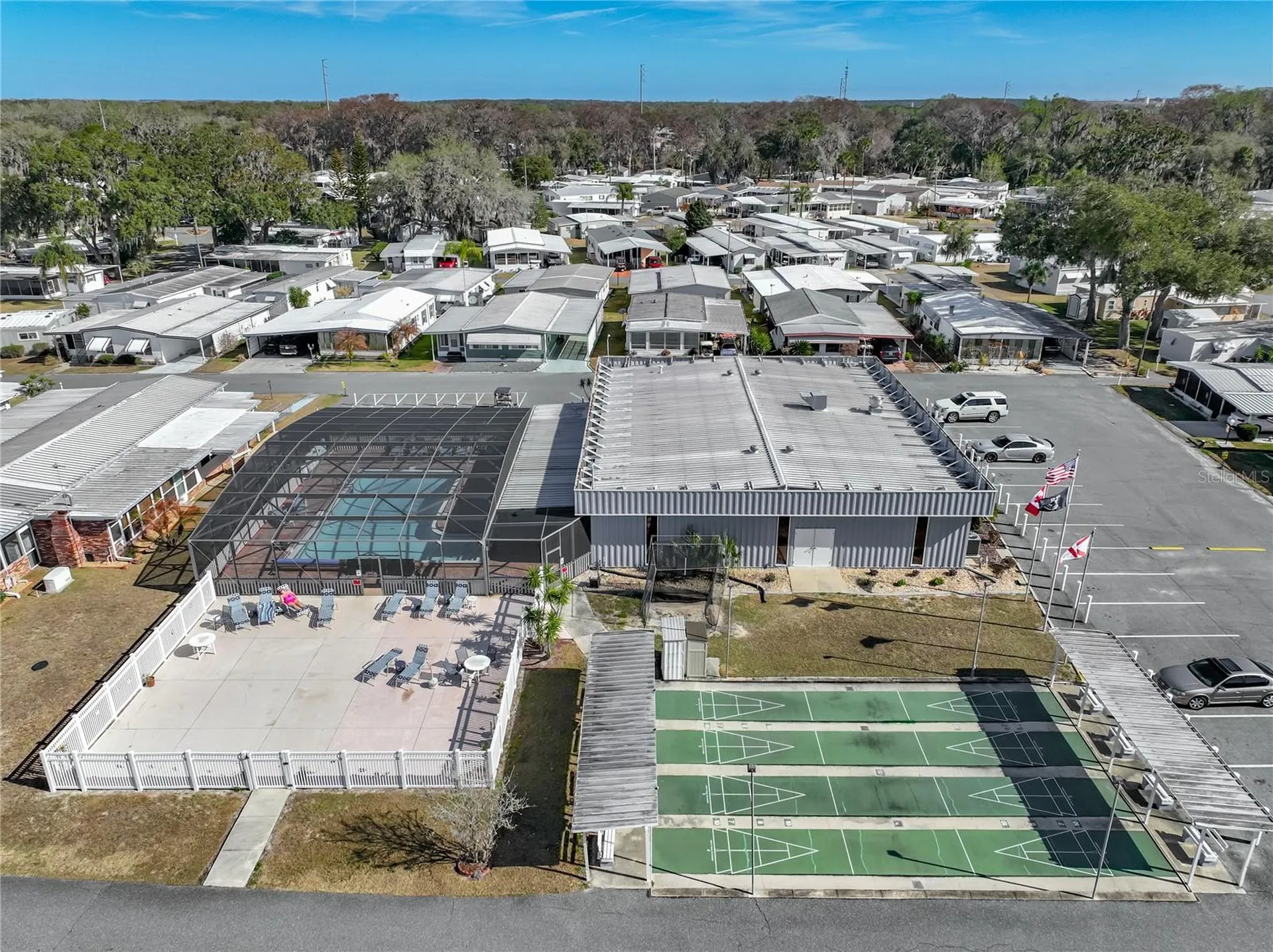 698 Cindi Avenue Leesburg FL 34788