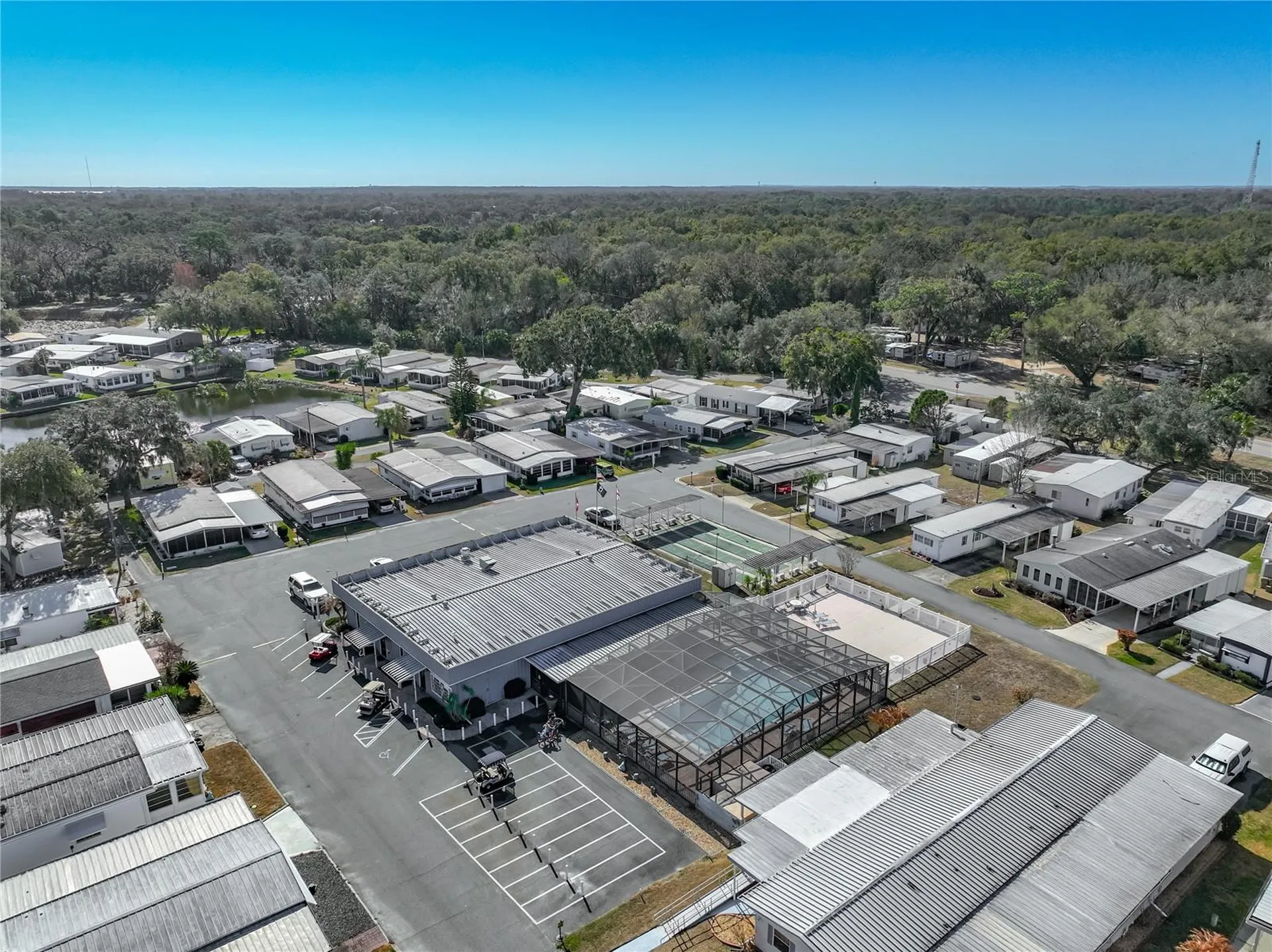 698 Cindi Avenue Leesburg FL 34788