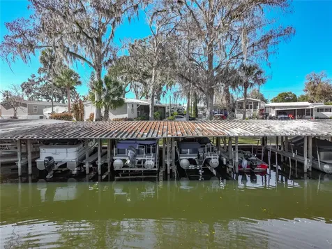 698 Cindi Avenue Leesburg FL 34788