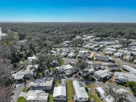 698 Cindi Avenue Leesburg FL 34788